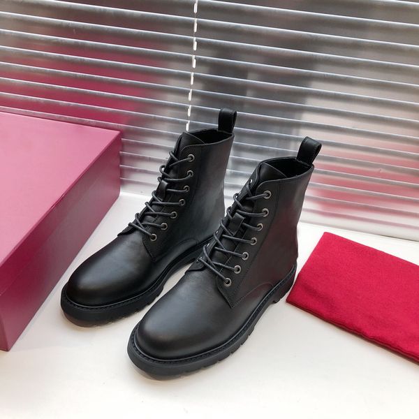 

platform 2020 new martin boots, women's fashion boots, real leather shoes with box and dust bag, size 35-41, 3cm heels, Black