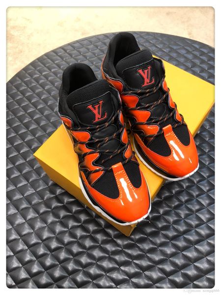 

2020 new men's casual flat shoes, comfortable and versatile, high-quality fashion sneakers, with boxaad, Red;white