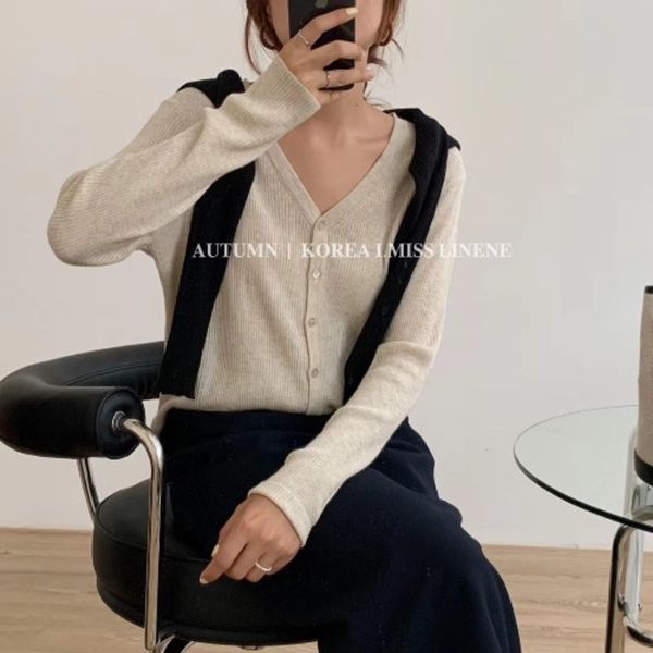 

2020 autumn new mwoods korean style east gate simple coat casual gentle v-neck knitted cardigan encfz, White;black