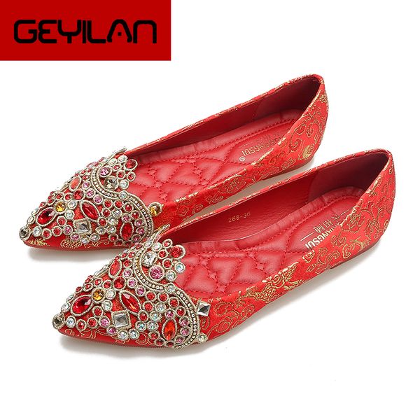 

wedding shoes women 2020 new spring chinese red flat wedding shoes bride red banquet flat heel pointed toe diamond 34-41, Black