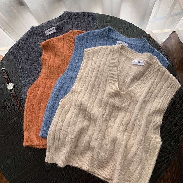 

2020 autumn winter women sleeveless sweaters ins fashion knit twist sweater women vest, White;black