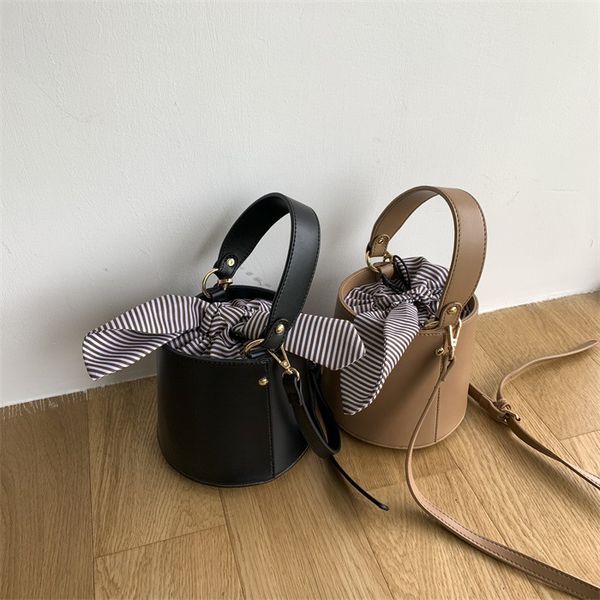 

bag women's 2020 new style spring and summer simple women's shoulder bag retro bucket messenger