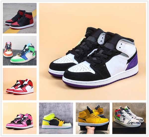 

mens jumpman 1 1s mid basketball shoes travis royal flint chicago toe unc banned womens trainers sneakers with box s39