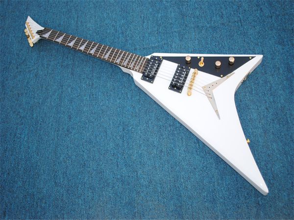 Chitarra elettrica con corpo bianco, con battipenna nero, 24 tasti e tastiera in palissandro, hardware dorato, offre un servizio personalizzato