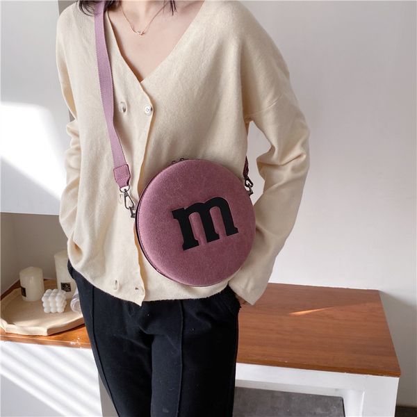 

2020 new women's bag fashion korean fashion versatile little girl princess parent-child bag change decoration slant cross bag export