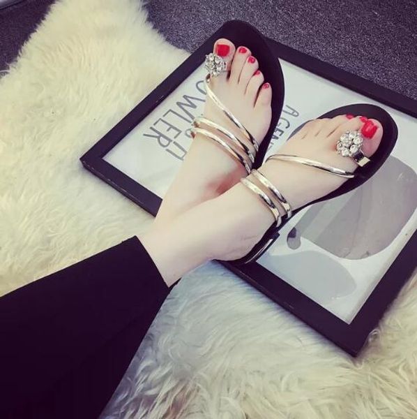 

ready stock fashion flower flat rubber thong sandals and slippers sandals girls sandals student shoes, Black