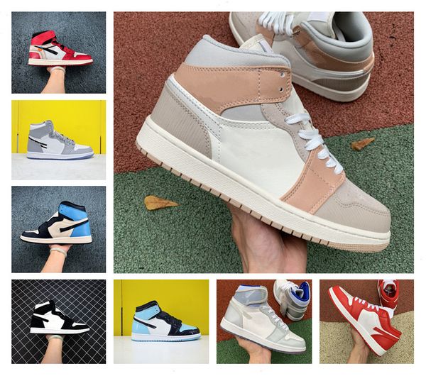 

mens basketball shoes 1s high og obsidian unc to chicago pine turbo green travis scotts bloodline 1 jumpman men women sports sneaker, Black