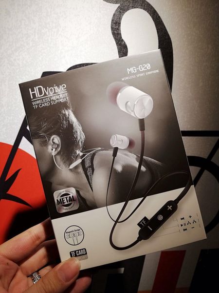 

cgjxsnew mg -g20 earphone stereo bass headphone headset colorful earphones with retail package