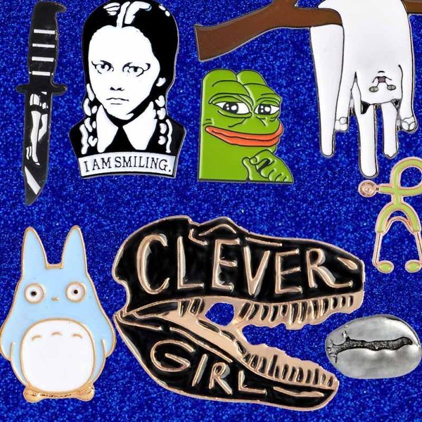 

cat pins frog coffee skull unicorn dinosaur brooch smiling lapel brooch totoro stethoscope enamel badge cup pins bdegarden vmakt, Gray