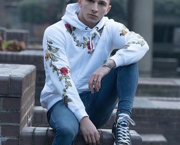 

2020 hoodie sweatshirt streetwear hoodie luxury off mens hoodie fashion designer cool cartoon sweater 45, Black