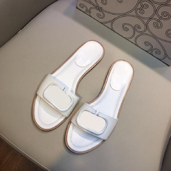 

v-pedal sandals female 2020 summer new v buckle flat shoes non-slip word slippers beach shoes slippers, Black