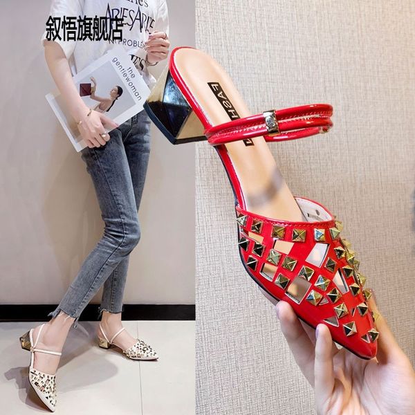 

summer 2020 new fashion rivet point hollowed out hollow flat buckle belt thick low heel roman sandals single shoe woman, Black
