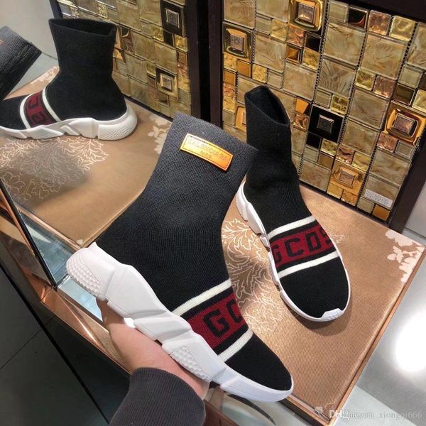 

2020 new men's and women's fashion casual sports shoes, comfortable wild socks shoes, and couple modelsaaa, Red;white