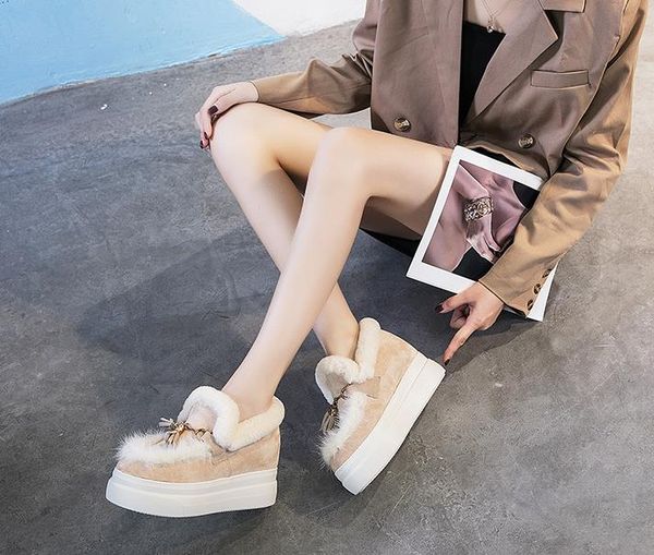 

толстая подошва из кожи горох обувь 2020 зима нового увеличение высоты толстого дна плюс бархата износ хлопок обуви, Black