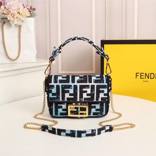 

2020 designer bag shoulder bag women messenger bag fashion handbag new fashion messenger small bags multifunctional collocation