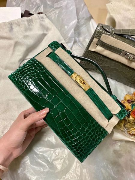 

factory wholesale green shinny crocodile mini purse 22cm,fully handmade wax thread, gold and silver hardware for chosen ,fast delivery