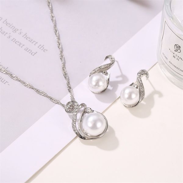 

fashion suit, jewelry, temperament, pearl necklace two-piece elegant party, bridal jewelry, Silver