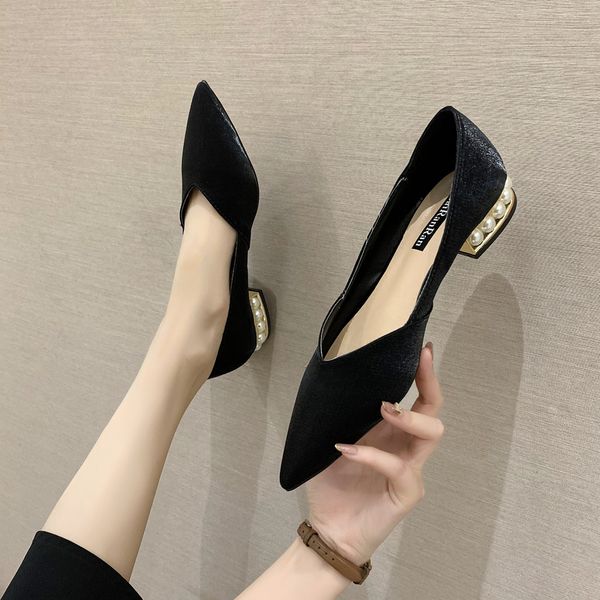 

silk low heel shoes women pearl metal heel women pointed toe pumps elegant party shallow single shoes lady low heels 2020, Black