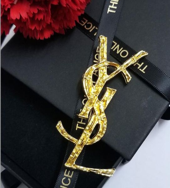 

2019brand designer letterbrooch women girls rhinestone pearl luxury brooch suit lapel pin brand jewelrya1039, Gray