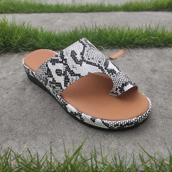 

summer beach women's open toed slippers with rope flat bottom large size roman ladies casual outdoor soft slippers, Black