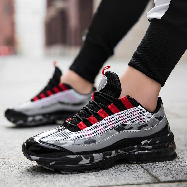 

fashionable men's plus size leisure sneakers, Black