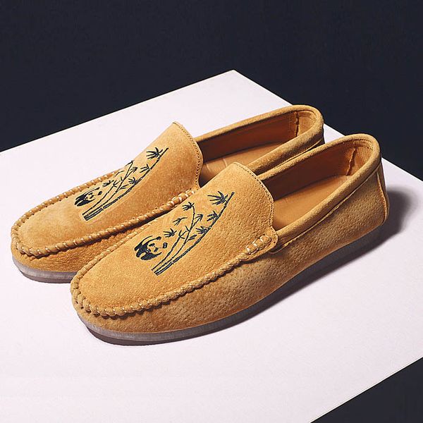

new designer yellow chinese style shoes for men leather soft embroidery men's peas shoes driving moccasins soft non-slip loafers, Black