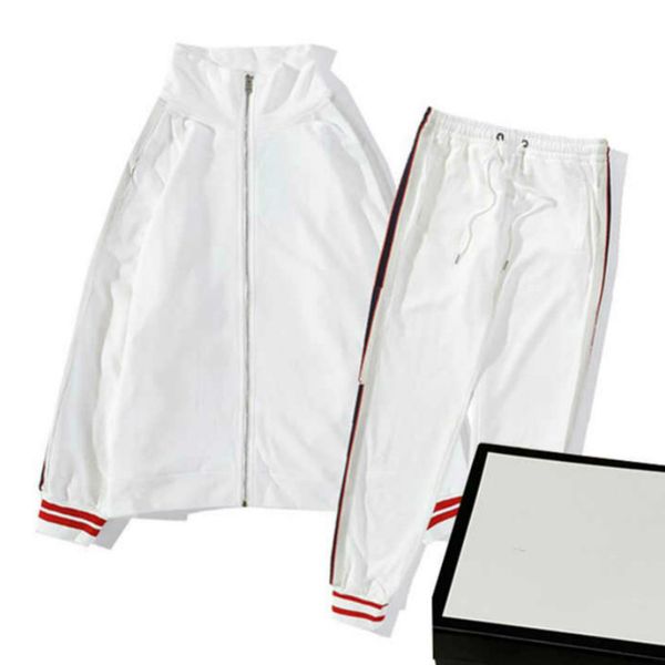 

gxxxi италия mens tracksuit куртки молнии с длинным рукавом letters side два бюстье мода экипировка костюмы длинные рукава костюмы, Gray