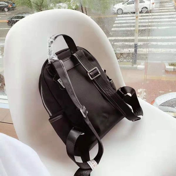 

дизайнер размер конструкторов-рюкзак 25см 30см свободного перевозк груз самого luxury womens сумка мода женщины конструктора сумку моду рюкз