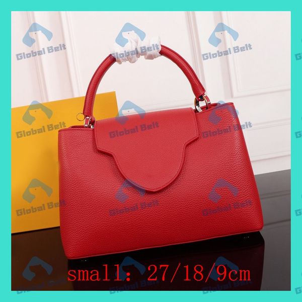 

shoulder bag messenger bag lady messenger lady bag handbag fashion trend classic street