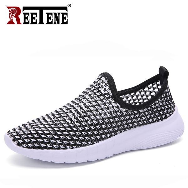 

reetene summer super light couple mesh shoes outdoor fashion couple sneakers comfort breathable footwear walking men shoes women, Black
