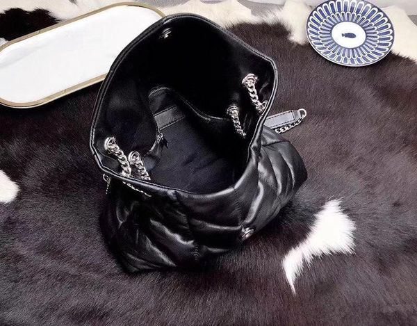 

new metal chain soft leather goat one-shoulder women's handbag women's quality classic elegant bag shipped nfbin, Red;black
