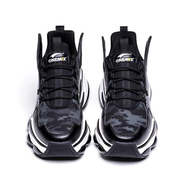 

designer new white black red cushion soft lace lace young men and women boys and girls running shoes low cut coach casual sneakers