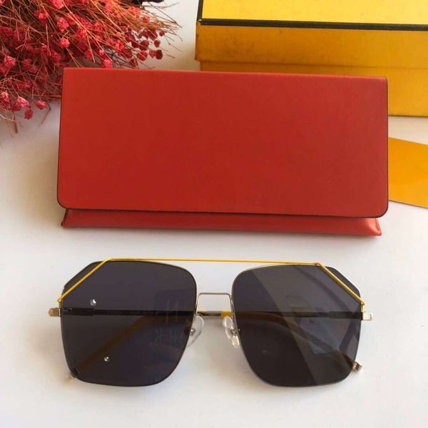 

2020 luxury designer sunglasses for womens and men fashion full frame uv400 protection lens steampunk summer square style comw with package, White;black