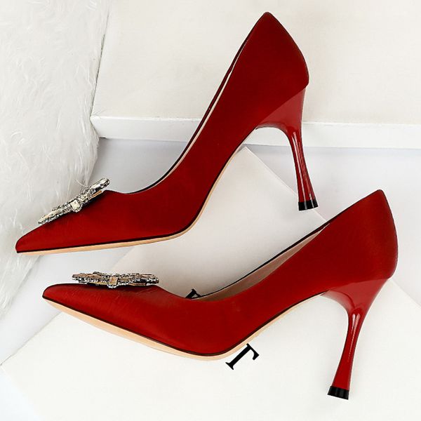 

2020 women 9cm high heels pumps lady scarpins burgundy stiletto heels office bridal prom yellow crystal rhinestone shoes, Black