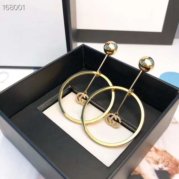 

european fashion stars don't have geometric earrings with large circles, Silver