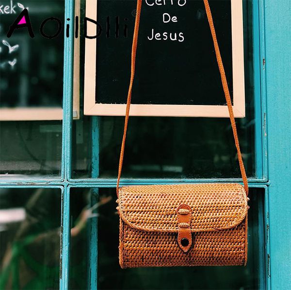

bali imported mini rattan messenger bag leather shoulder bag retro summer travel envelope straw clutch