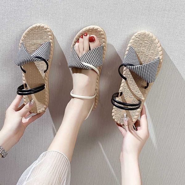 

women's sandals 2020 new summer fashion casual flat bottom two wear seaside vacation beach slippers female wear, Black