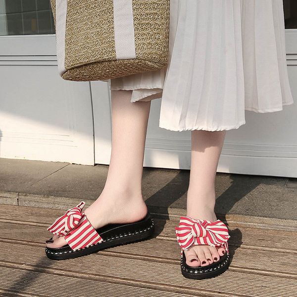 

2020 new style special design summer beach comfortable striped butterfly-knot flat with slippers sewing women slides, Black
