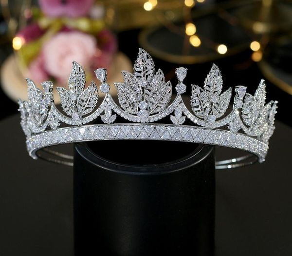 

elegant and delicate leaf-shaped headdress and ms. crown engagement high-quality wedding party hair00, Golden;white