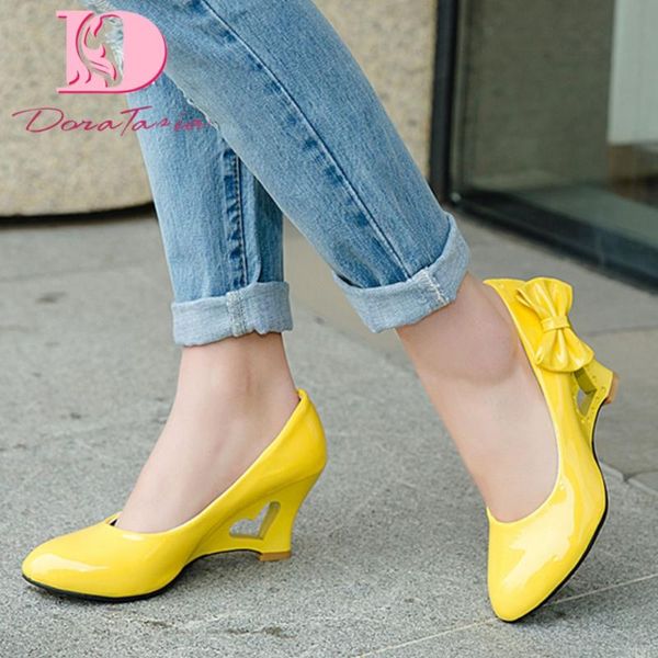 

doratasia 2020 new arrivals big size 43 patent leather women pumps strange style heel platform butterfly-knot summer woman shoes, Black