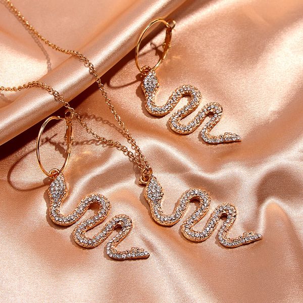 

jjfoucs gold color charm snake pendant necklace for women girls cute animal crystal necklace fashion bohemian jewelry party gift, Silver