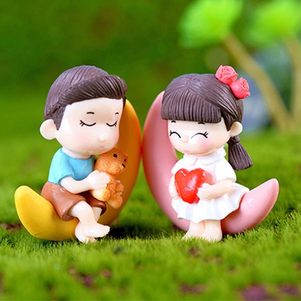 

2pcs deskdecorative microlandschaft pvc miniature figurine moon couple home