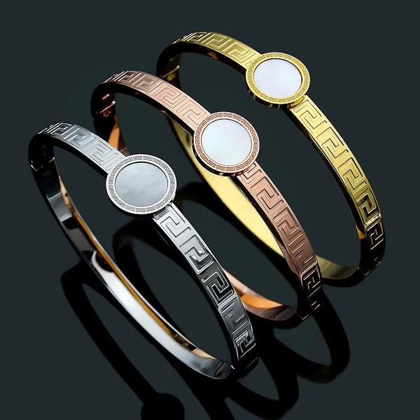 

2020 designer titanium steel korean bracelet round brand white shell great wall pattern bracelet lady shell bracelet, Black