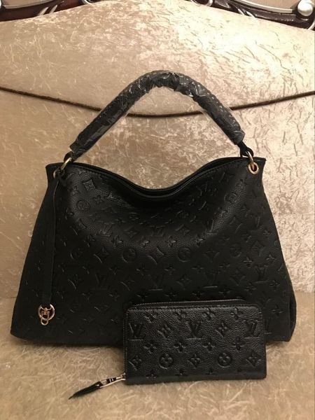 

2019 new fashion shoulder bags chain men's and women's classic handbags pu crossbody bags 2 piece setb