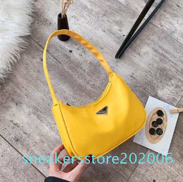 

autumn and winter baggage girls 2019 new fashion simple texture handbag korean version baitao leisure single shoulder fashion bag s06