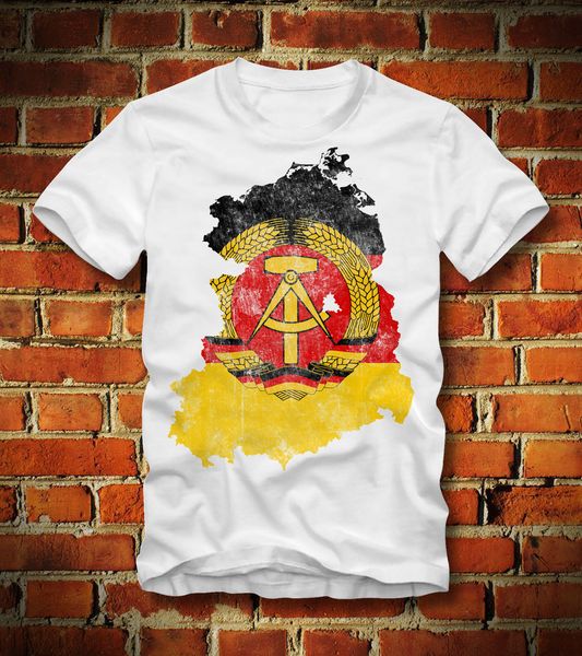

2019 new summer tee shirt funny t shirt ddr retro vintage map flagge flag trabant ossi ostalgie ost custom t-shirt