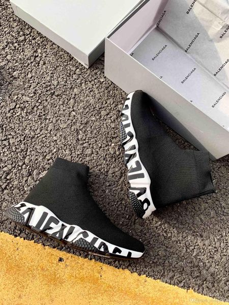 

2020 summer new men's and women's socks shoes, fashionable paris couple, comfortable and versatile, Red;white