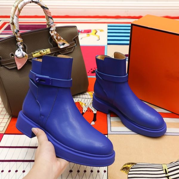 

2020 new classic fashion ladies short boots, high-quality cowhide material, luxurious design casual shoes, size 35-40, Black;grey