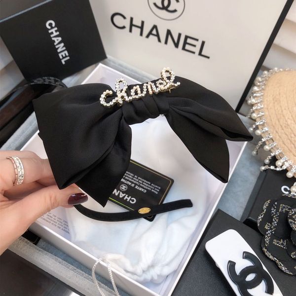 

europe and america sell hair hoop high grade wide edge cloth art knot hair hoop fashion letter hairpin headband with box b35, Golden;silver