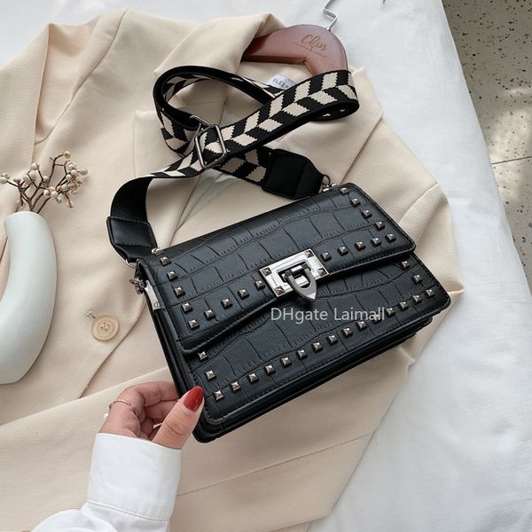 

fashion female casual shoulder bag rivet female bag small square lady messenger bag